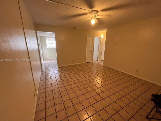 4 of 11 - 13 Ne 2nd Avenue #104, Dania Beach, FL