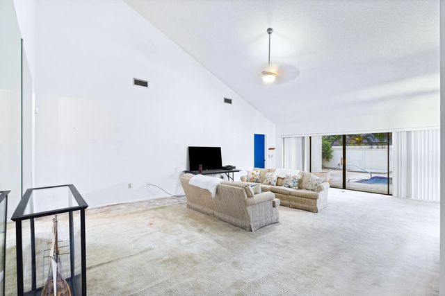 4 of 28 - 2845 Duquesne Circle, West Palm Beach, FL