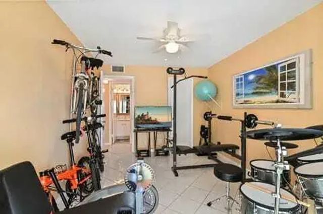 4 of 22 - 133 Somerset G, West Palm Beach, FL