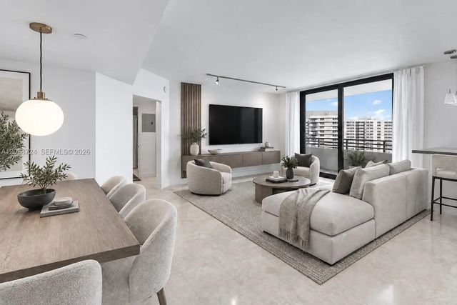 2 of 48 - 1330 West Avenue #1111, Miami Beach, FL