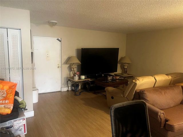 4 of 11 - 2501 Nw 41st Avenue #302, Lauderhill, FL