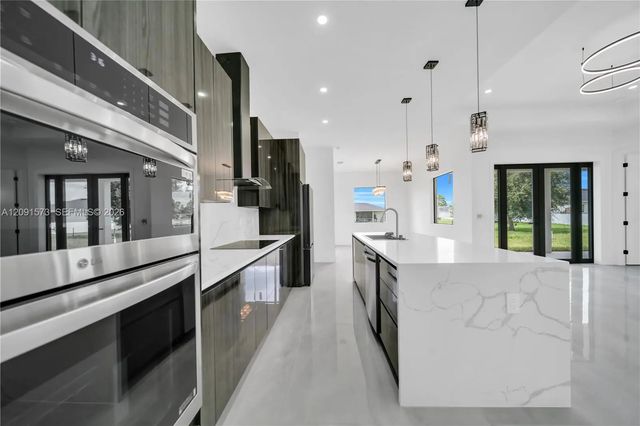 5 of 26 - 3304 18 Street Sw, Lehigh Acres, FL