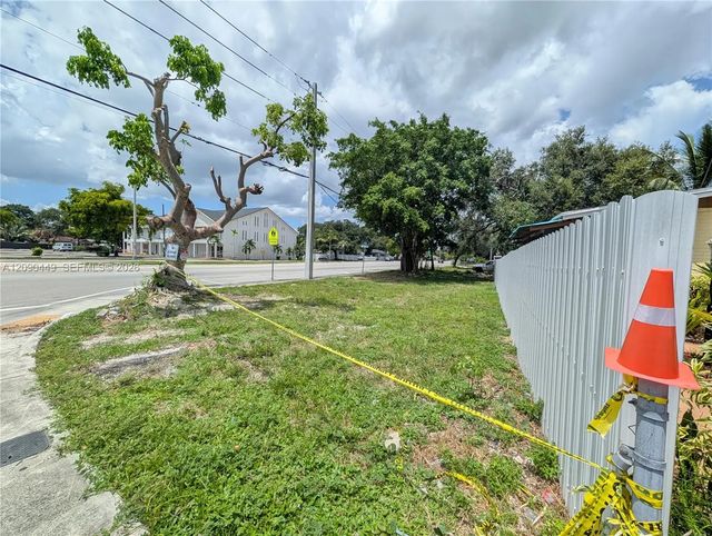2 of 7 - 2155 Nw 152nd Street, Miami Gardens, FL