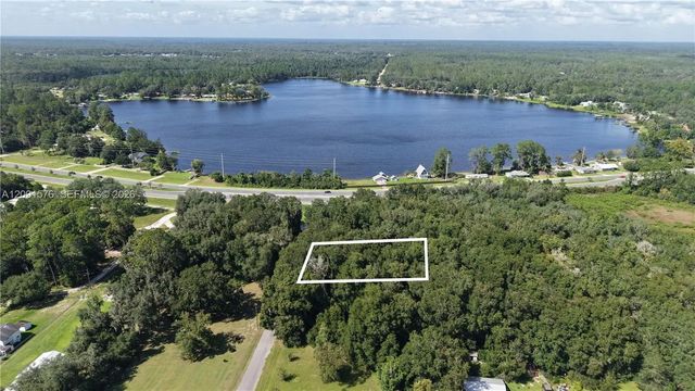 2 of 31 - 104 Twin Lake Grove Drive, , FL
