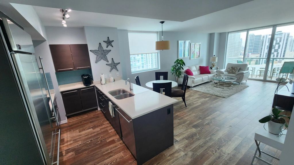 500 Brickell Avenue #3507, Miami
