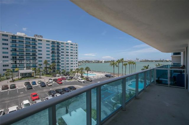 3 of 9 - 7501 E Treasure Drive #4k, North Bay Village, FL