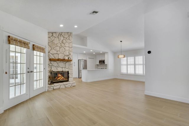5 of 39 - 6208 Michael Street, Jupiter, FL