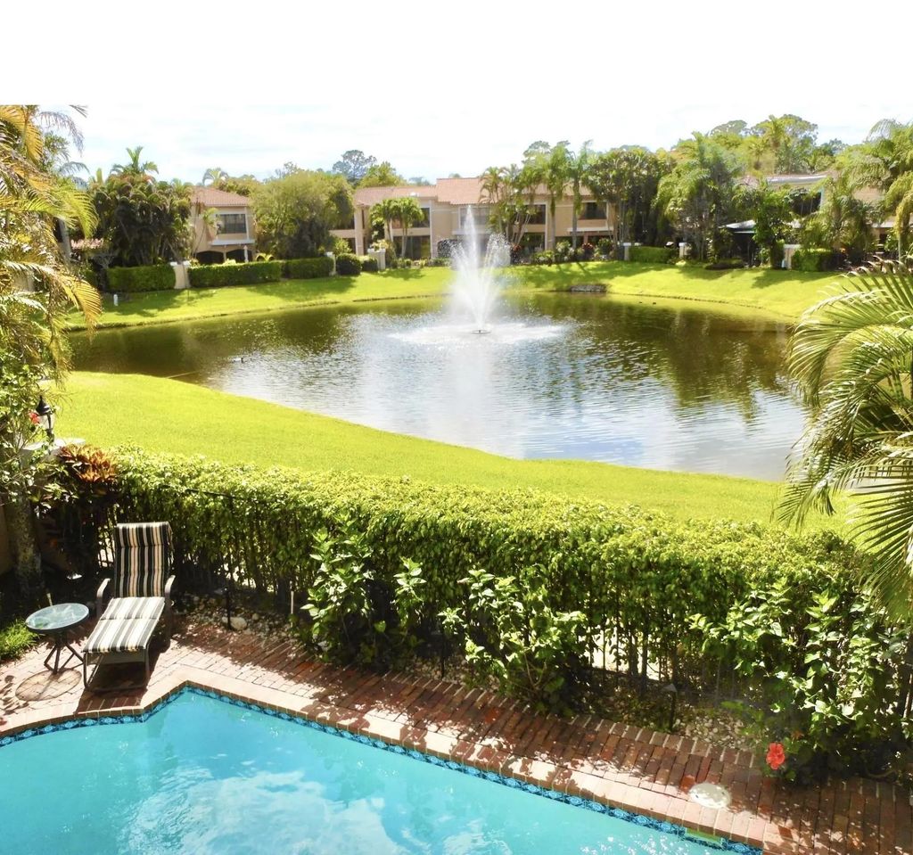 22641 Caravelle Circle #22641, Boca Raton