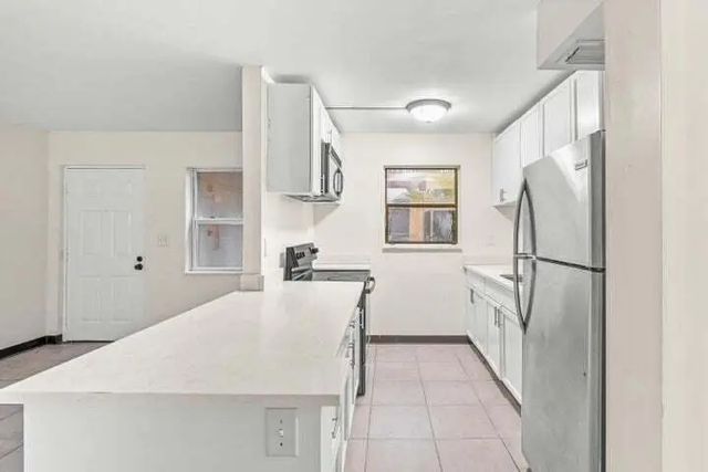 3 of 16 - 1880 N Congress Avenue #104, West Palm Beach, FL