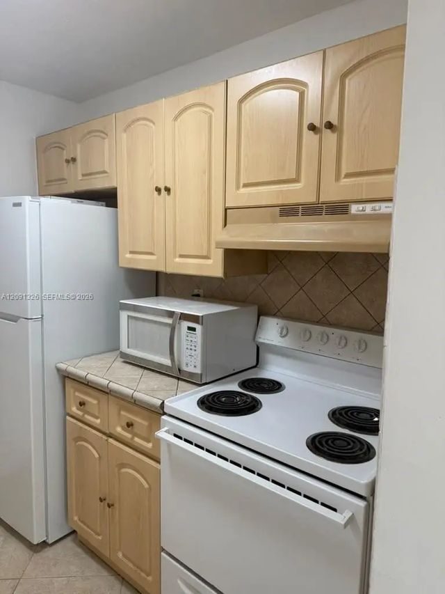 5 of 16 - 8002 Sw 149 Avenue #b310, Miami, FL