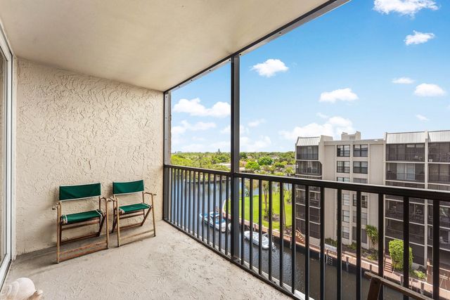 3 of 36 - 8 N Royal Palm Way #6040, Boca Raton, FL