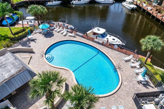 4 of 36 - 8 N Royal Palm Way #6040, Boca Raton, FL