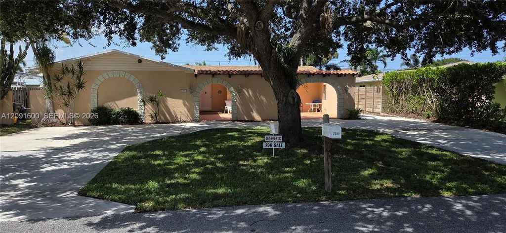2359 N Wallen Drive, Palm Beach Gardens
