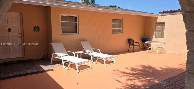 2 of 30 - 2359 N Wallen Drive, Palm Beach Gardens, FL