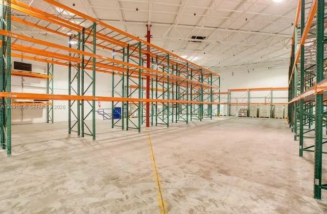 5 of 5 - 9590 Nw 40th St Road, Doral, FL