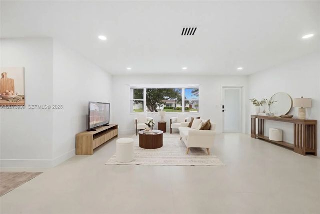 4 of 64 - 5518 Mckinley Street, Hollywood, FL