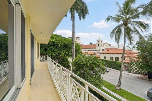 5 of 29 - 425 Worth Avenue #2f, Palm Beach, FL
