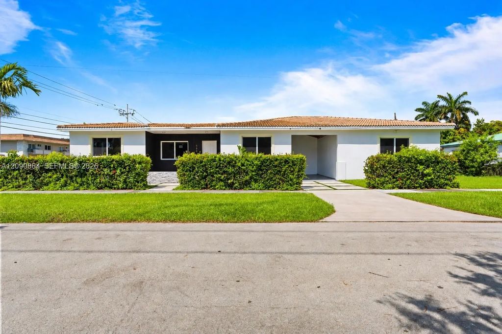 580 Lee Drive, Miami Springs