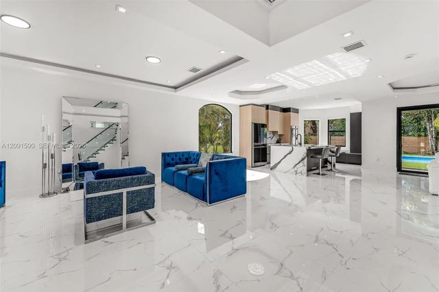3 of 19 - 19246 Sw 132nd Avenue, Miami, FL