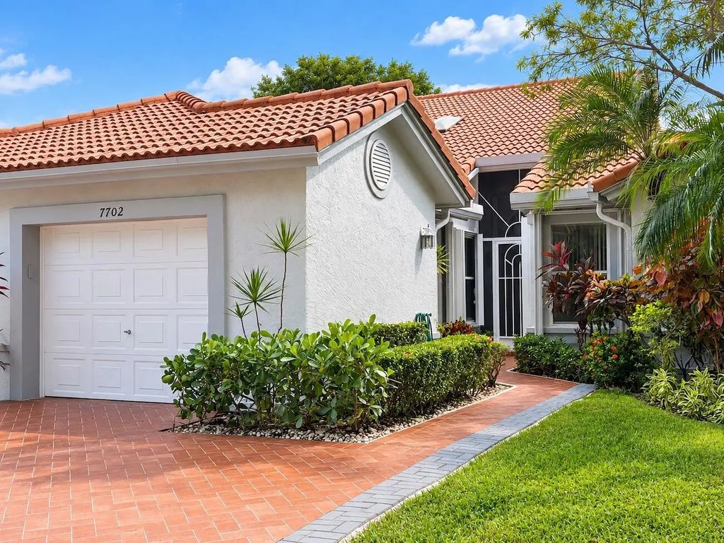 7702 Majestic Palm Drive, Boynton Beach