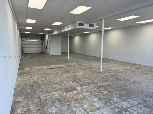 2 of 5 - 1040 E Oakland Park Boulevard, Oakland Park, FL