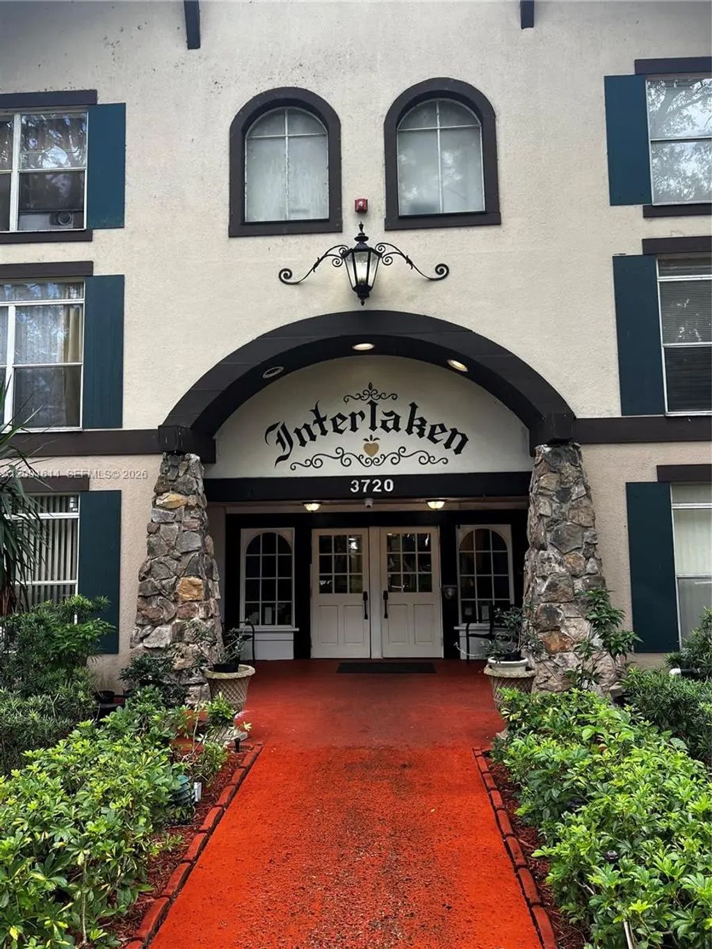 3720 Inverrary Drive #1w, Lauderhill