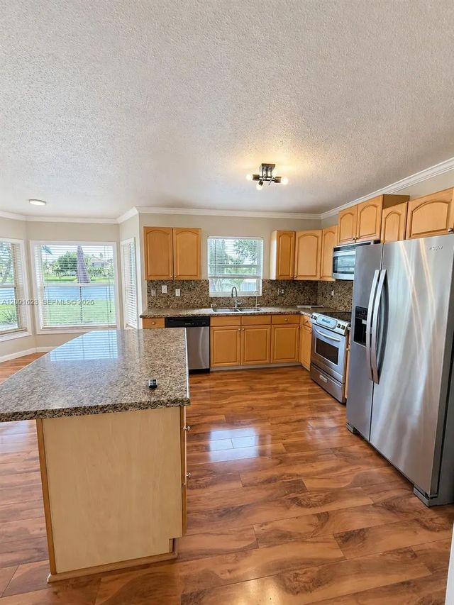 4 of 11 - 18204 Sw 20th Street, Miramar, FL
