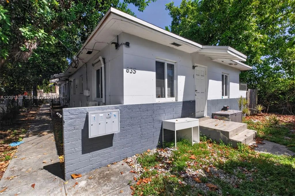 635 Sw 16th Avenue #3, Miami