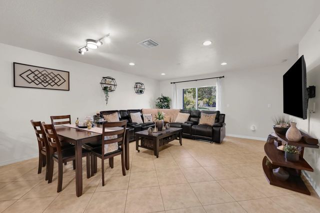 5 of 47 - 2591 Sw Marshfield Court, Port St. Lucie, FL