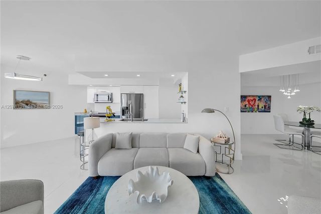 4 of 48 - 16425 Collins Avenue #712, Sunny Isles Beach, FL