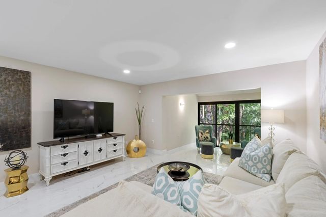 4 of 42 - 21726 Arriba Real #35h, Boca Raton, FL