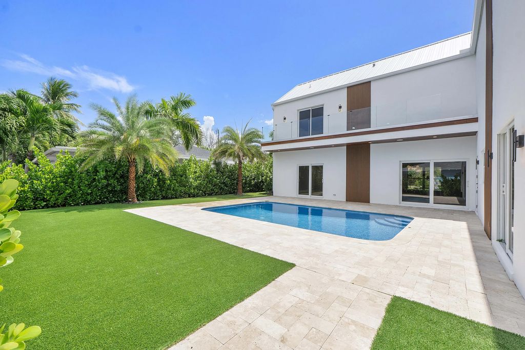 303 Sw 14th Place, Boca Raton