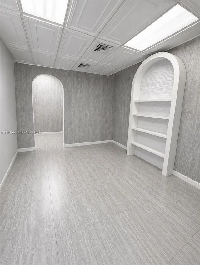 2 of 3 - 21000 W Dixie Highway, Miami, FL