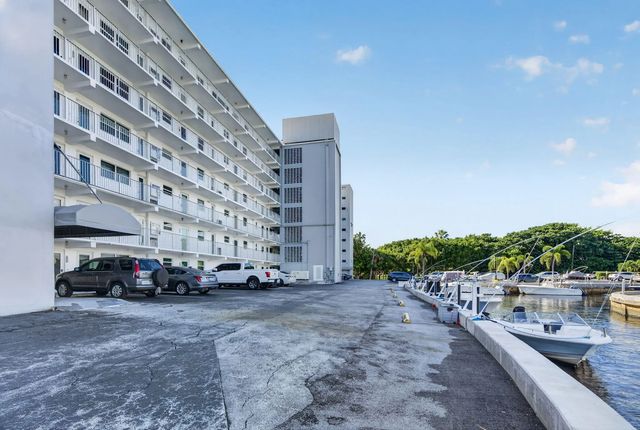 4 of 50 - 1536 Se 15th Court #210, Deerfield Beach, FL