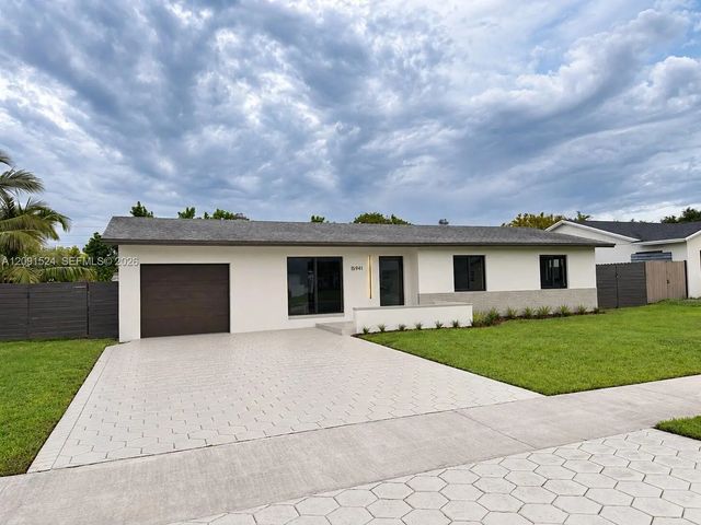 4 of 37 - 15941 Sw 104th Court, Miami, FL
