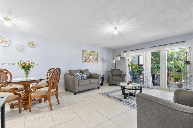 5 of 22 - 15420 Sw 85th Lane #162, Miami, FL