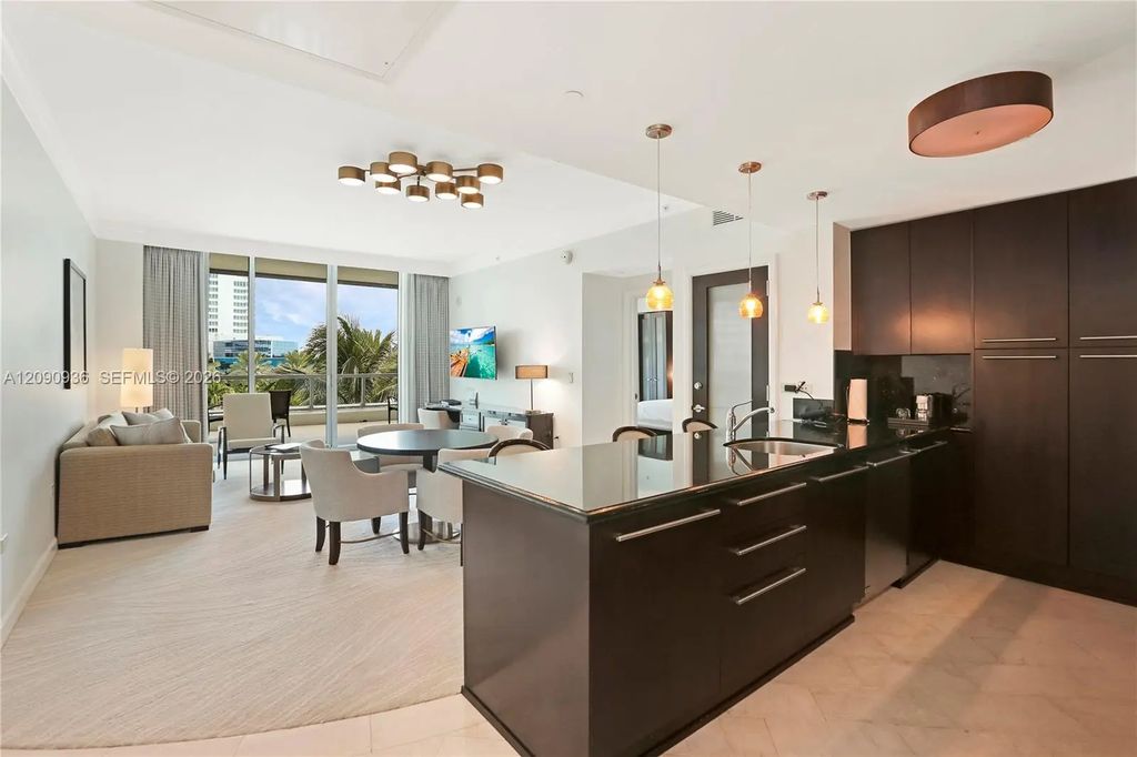4391 Collins Avenue #307, Miami Beach