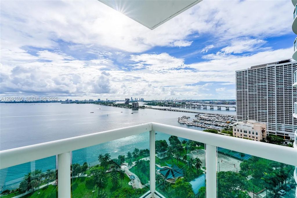 1800 N Bayshore Drive #2103, Miami
