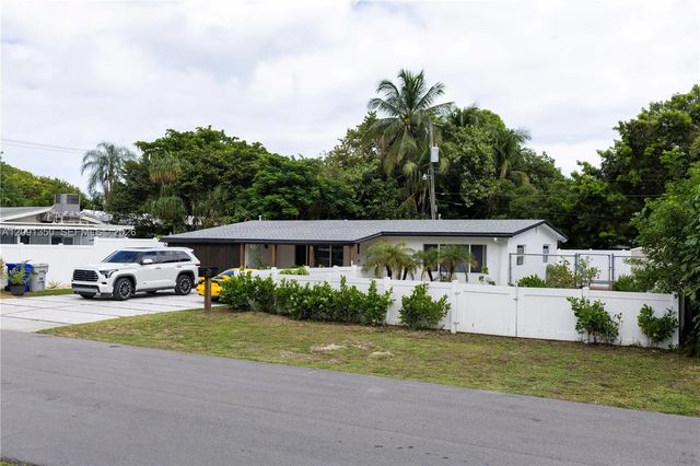 3 of 99 - 310 Ne 12th Avenue, Pompano Beach, FL