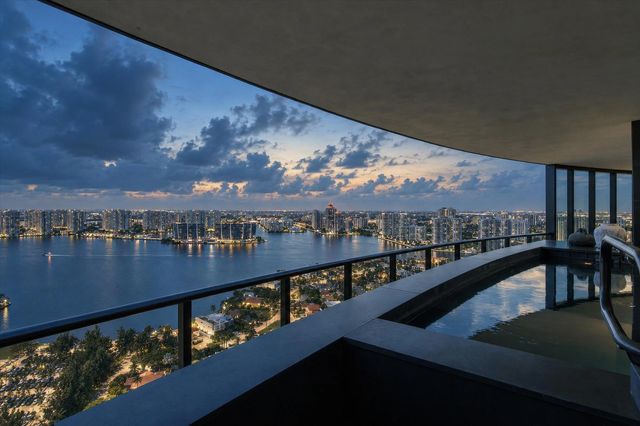 2 of 50 - 18555 Collins Avenue #3303, Sunny Isles Beach, FL