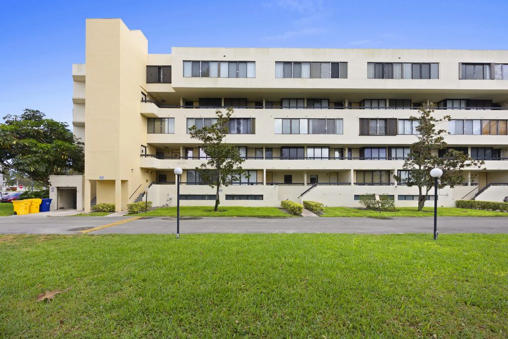 1401 S Federal Highway #220, Boca Raton