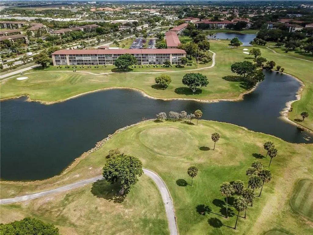 13455 Sw 9th Court #404j, Pembroke Pines