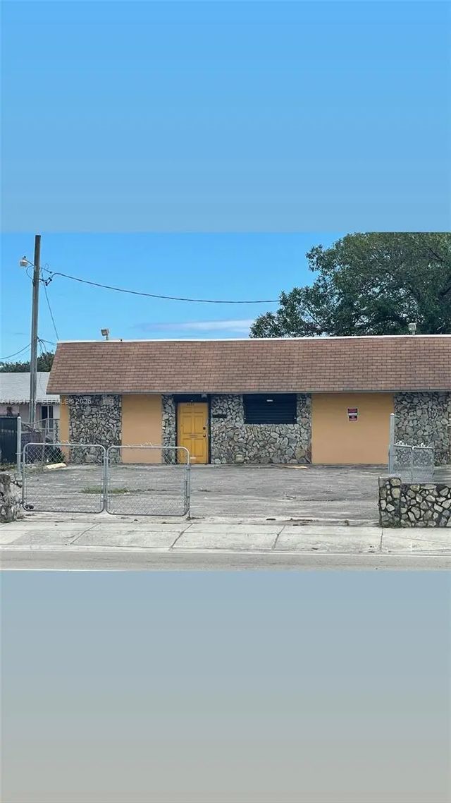 2 of 28 - 4875 Nw 7th Avenue, Miami, FL