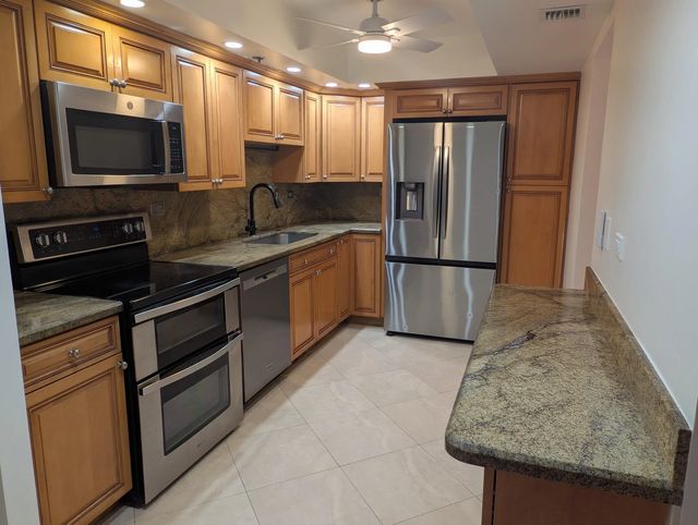 20225 Ne 34th Court #217, Aventura