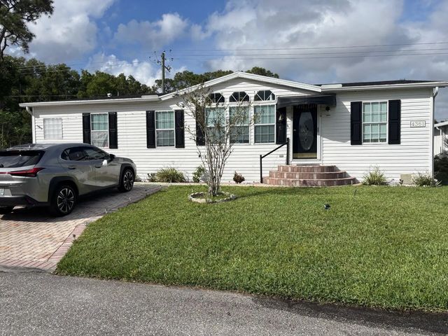 2 of 54 - 4361 1st Court, Lantana, FL