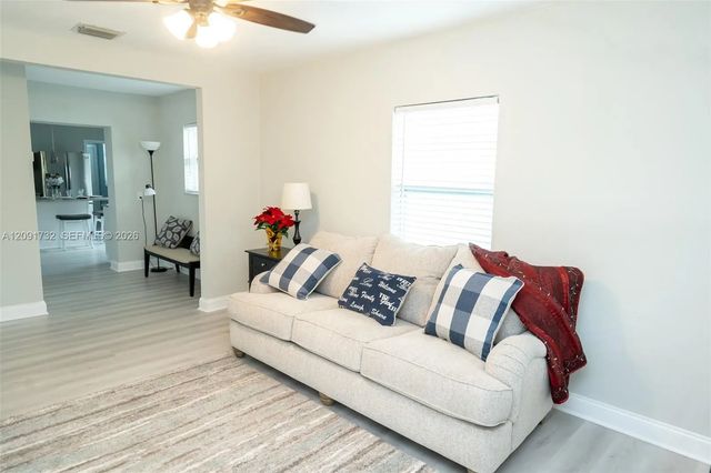 5 of 43 - 2230 Sw 60th Court, Miami, FL