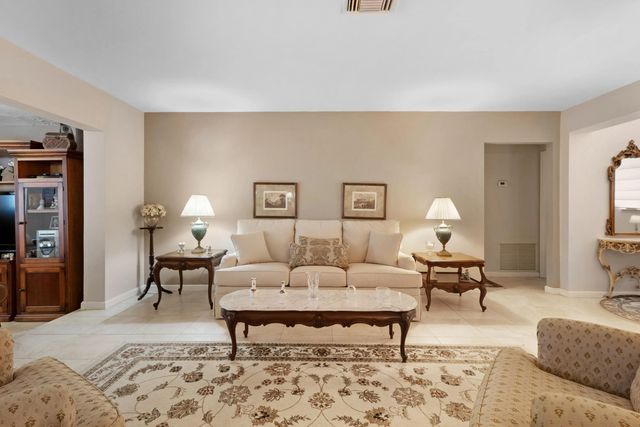 5 of 27 - 6500 Ne 21st Drive, Fort Lauderdale, FL