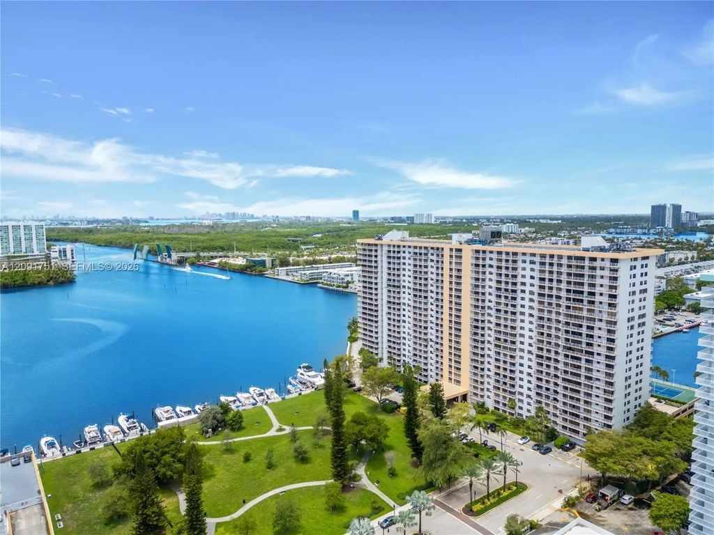 290 174th Street #611, Sunny Isles Beach