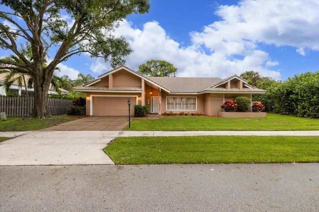 3 of 56 - 101 Timber Lane, Jupiter, FL