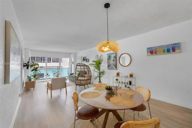 2 of 24 - 4001 S Ocean Drive #12d, Hollywood, FL